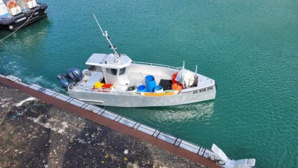 Bateau de pêche en aluminium