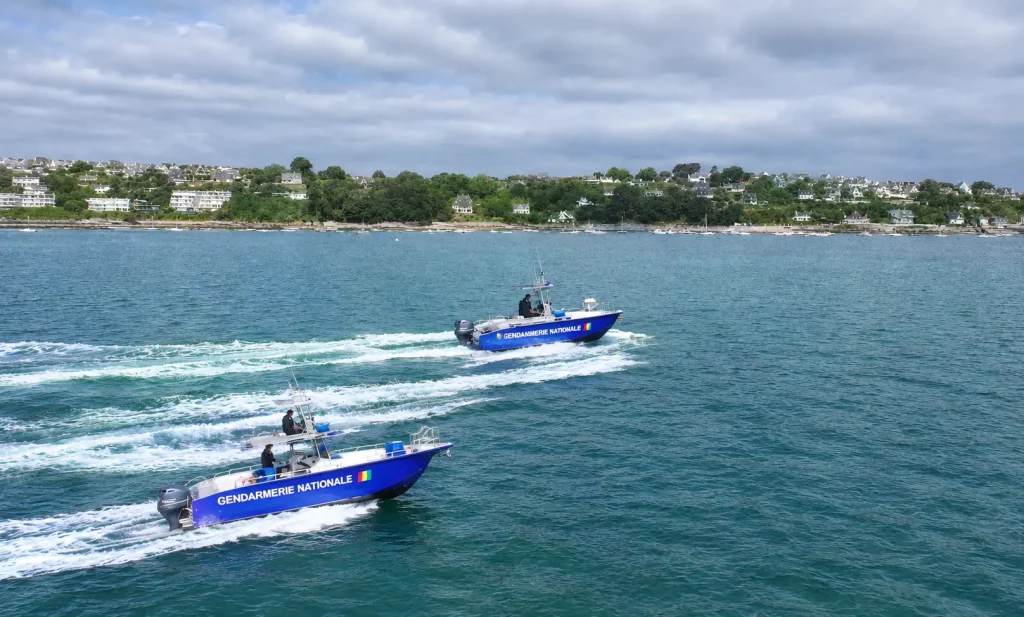 bateau intervention aluminium