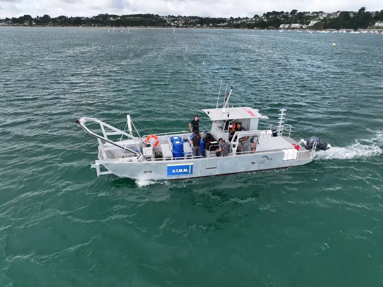 Foxsea 1000 bateau travaux aluminium
